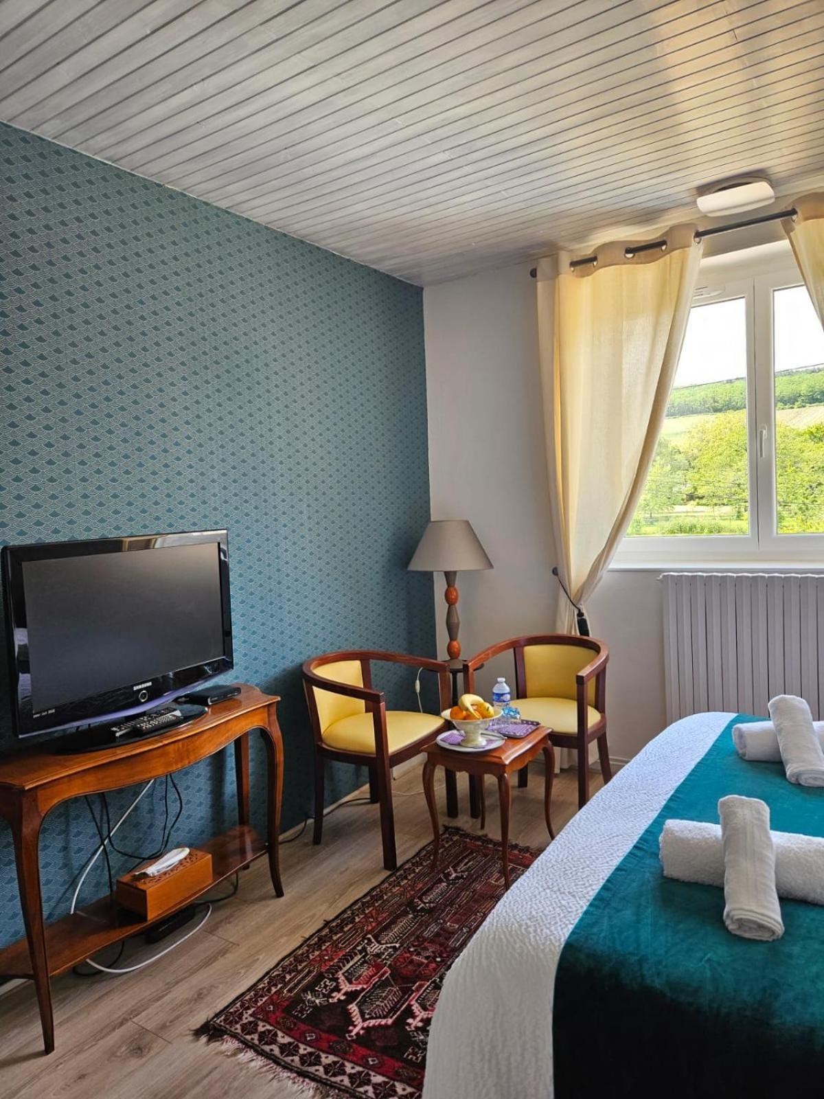 Hotel Domaine Bassy Saint-Gengoux-de-Scissé Zewnętrze zdjęcie